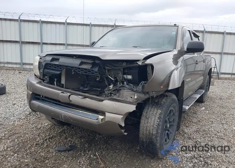 2011 Toyota Tacoma Prerunner V6 from USA, damaged, VIN 3TMJU4GN2BM113692